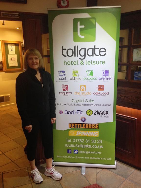 Tollgate Hotel & Leisure Stoke-on-Trent Exterior photo